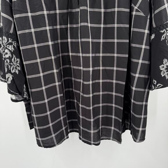 Catherines Blouse Size 2XWP (22/24WP) NWT Georgette B&W Plaid Floral Bell Sleeve - Picture 12 of 13